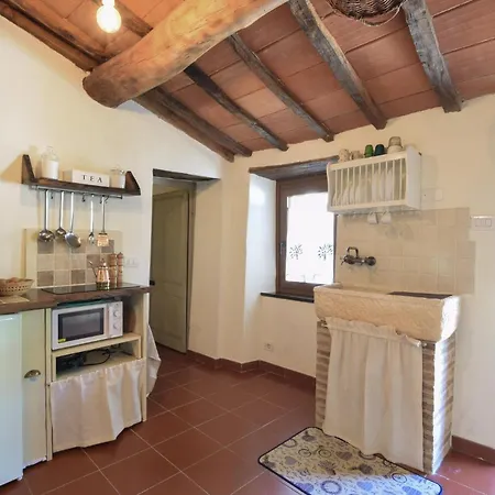 1 Bedroom Stunning In *
