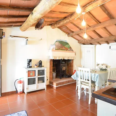 Ferienhaus 1 Bedroom Stunning In
